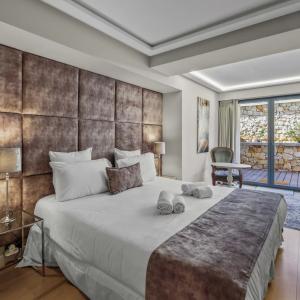 CANNES CROISETTE – UNIQUE VILLA