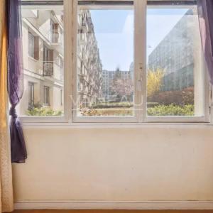Paris 15e - 4 pièces - 3 chambres avec vue sur jardin