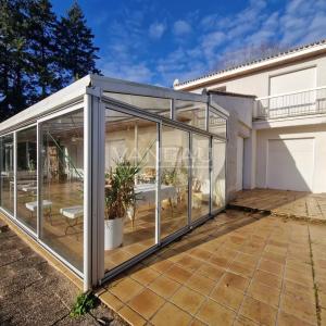 Sur la plaine d'Oudon - Maison d'architecte avec piscine et terr