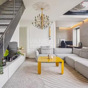 Dernier étage - Vue dégagée - 100 M2 surface habitable