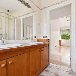 Neuilly-sur-Seine/Mairie - Appartement de 2 pièces de 44,92 m² C