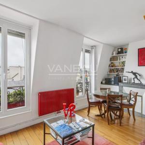 Paris IIème - Dernier étage avec ascenseur - vue dégagée