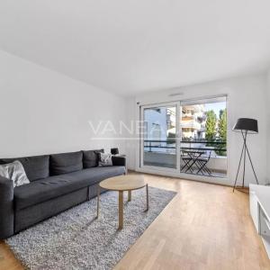 Boulogne-Billancourt / (Porte de Saint-Cloud) - Deux pièces au c