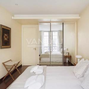 Invalides / Tourville
