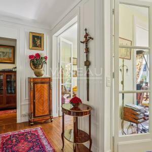 PARIS XVeme - Beau classique - Saint Lambert