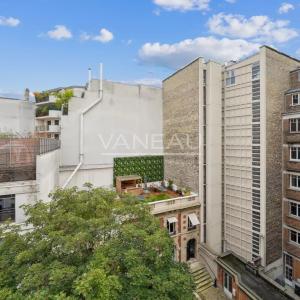 Paris XVIe - Chaussée de la Muette.
