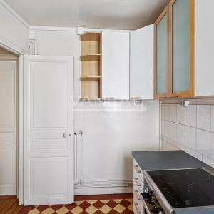 PARIS XVe - Falguière/Montparnasse - Appartement trois pièces av