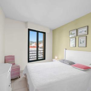 Cannes Saint-Nicolas – Superbe duplex de 5 pièces au dernier éta