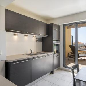 Cannes Saint-Nicolas – Superbe duplex de 5 pièces au dernier éta