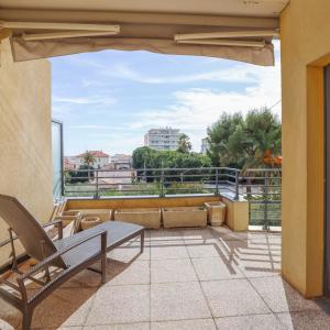 Cannes Saint-Nicolas – Superbe duplex de 5 pièces au dernier éta