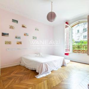 Paris XVe - DEMEURE FAMILIALE (291²m² Carrez - 370 m² au sol) et