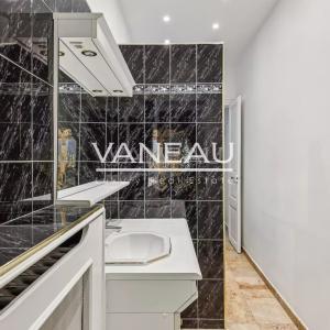 Appartement familial entièrement refait à neuf rue Washington - 