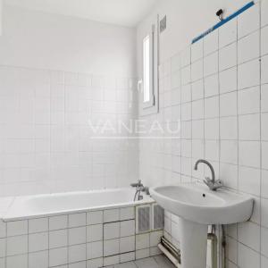 Paris Xe - Rue du faubourg Saint-Denis - Charmant trois pièces -