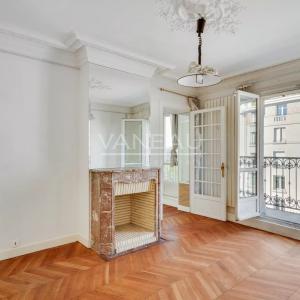 Appartement de charme lumineux avec balcon
