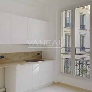 PARIS VIII - Appartement familial - Rue du Faubourg Saint Honoré