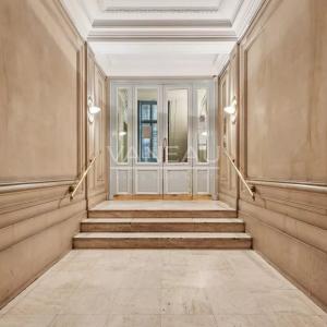 Paris XVIIe - Charmant 2 pièces - Pierre de taille, parquet, mou
