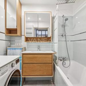 Paris XVe – Boucicaut / Charles Michels : Appartement dernier ét