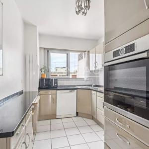 Paris XVe – Boucicaut / Charles Michels : Appartement dernier ét