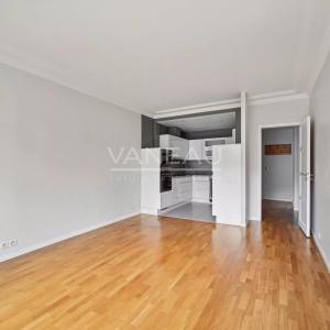 PARIS 16ème - Rue BOILEAU - Bel Appartement calme et lumineux