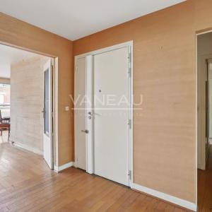 Paris XVIe - Mirabeau - Appartement familial et de réception ave