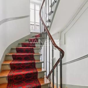 Paris XVème – Village Saint-Charles – Appartement 2 pièces en pa