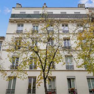Paris XVème – Village Saint-Charles – Appartement 2 pièces en pa