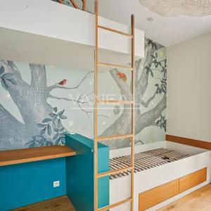 PARIS VIIe - Ecole Militaire - Superbe maison de ville contempor