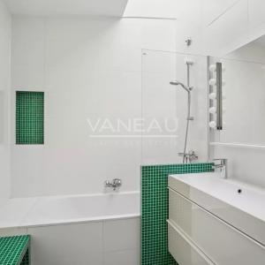 PARIS VIIe - Ecole Militaire - Superbe maison de ville contempor