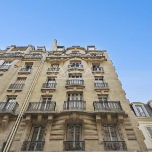 Paris XVe - Appartement 2 pièces - Belle copropriété -
