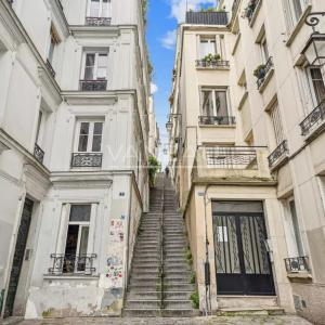 Studio au calme, au pied de Montmartre.
