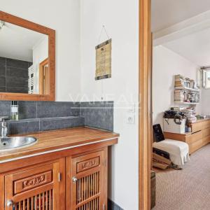 Quatre chambres et une grande pièce de vie