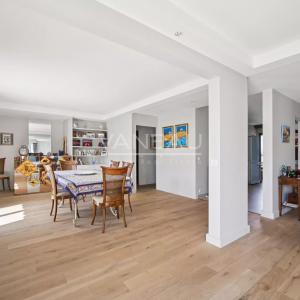 Duplex au dernier étage avec terrasses