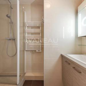 BOULOGNE - ETAGE ELEVE - TERRASSE