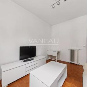 Métro Commerce - Deux pièces