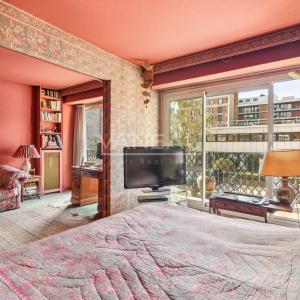 BOULOGNE - APPARTEMENT FAMILIAL AVEC BALCONS