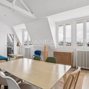 PARIS VIe _ 2P MEUBLEE RUE DE SEINE