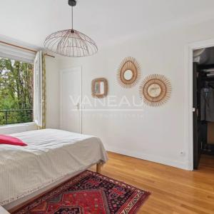 Neuilly - Boulevard de la Saussaye 