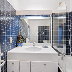 Paris XV - Volontaires / Pasteur : Appartement trois pièces avec