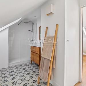 PARIS XII - Appartement familial en duplex - rue de Bourgogne