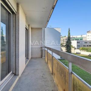 Appartement familial avec deux balcons terrasses