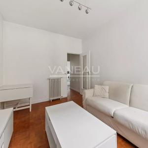 Métro Commerce - Deux pièces