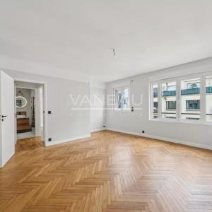 Paris VIIe - Champ de Mars / Quai Branly - 3 Pièces Dernier étag