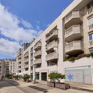 Saint Mandé - Mairie / Bois de Vincennes - 4 Pièces Vue dégagée 