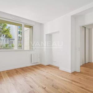 Issy-les-Moulineaux - Trois pièces rénové avec jardin de 39 m2