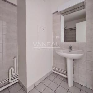 Saint Mandé - Mairie / Bois de Vincennes - 2 Pièces bon état DPE