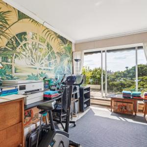 Paris XIVe – dernier étage avec terrasse panoramique