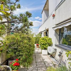 Paris XIVe – dernier étage avec terrasse panoramique