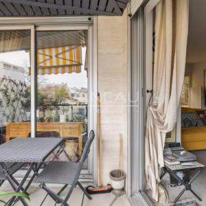 Neuilly/Mairie - Vente en nue-propriété