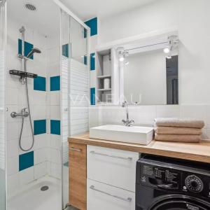 Studio au calme, au pied de Montmartre