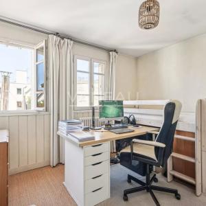 Quatre chambres et une grande pièce de vie